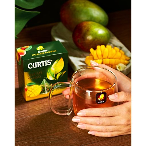 Curtis Lágy Mango, ízesített zöld tea piramis-filterben, 20x1,8gr